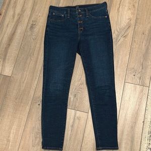 Hi rise skinny jeans